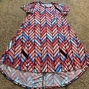 LuLaRoe Medium pink chevron short sleeve dress